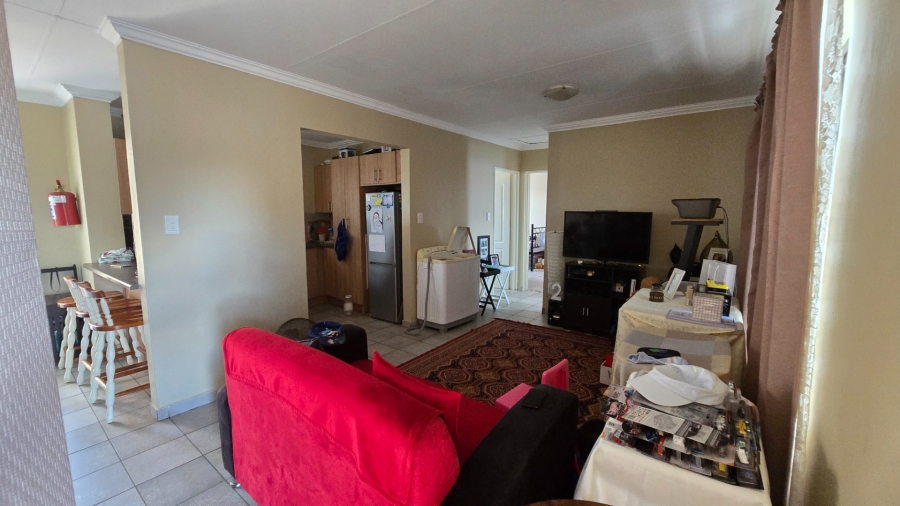 2 Bedroom Property for Sale in Pellissier Free State